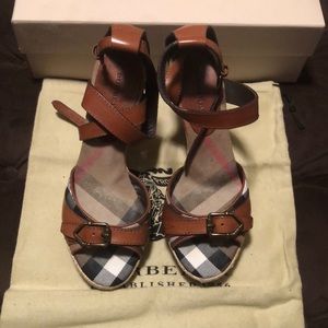 Burberry wedges